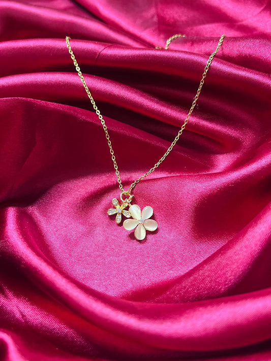 Daisy Duo Necklace