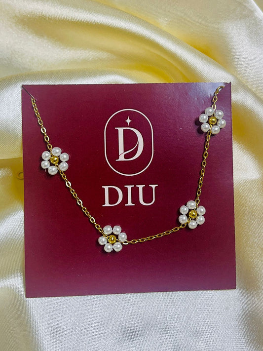 White Beads Bracelet ❤️