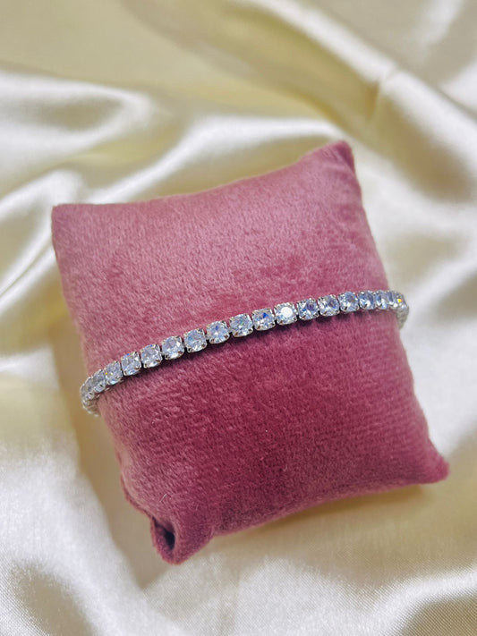 Diamond Glow Tennis Bracelet