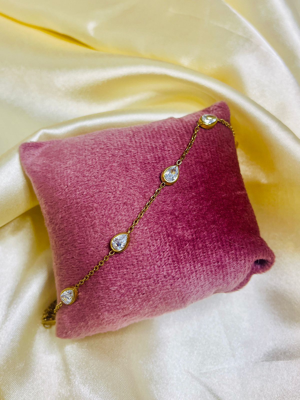 Dewdrop Bracelet