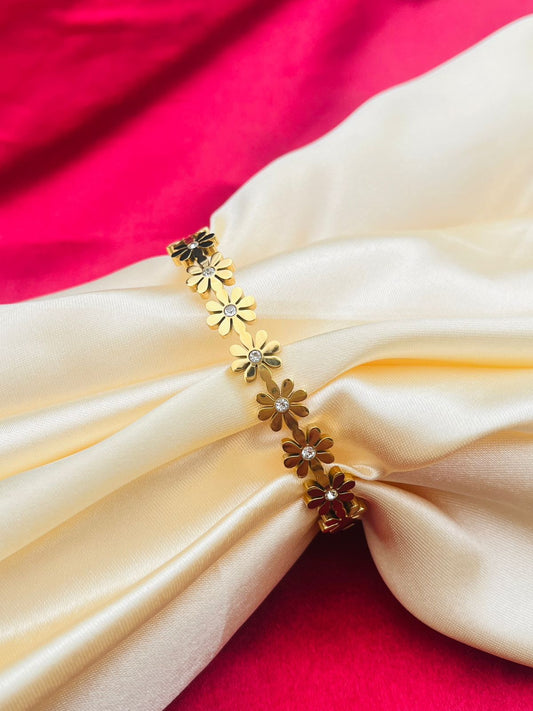 Daisy Bracelet