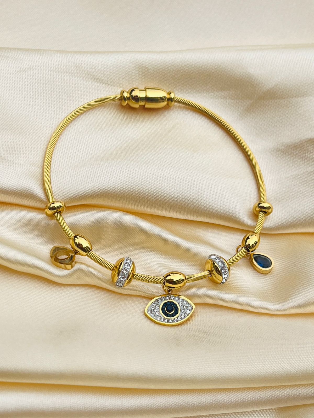 Divine Eye Kada ✨