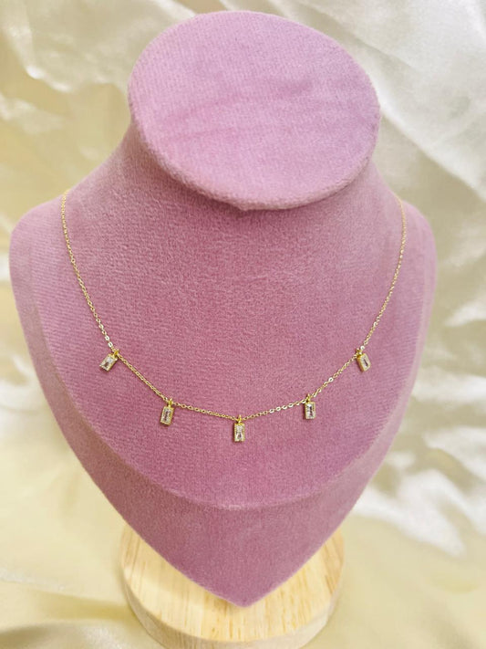 Eterna Necklace
