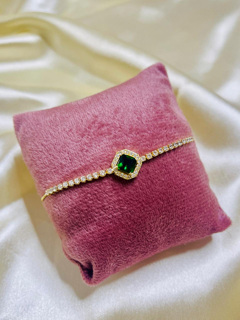 Regal Glow Adjustable Bracelet
